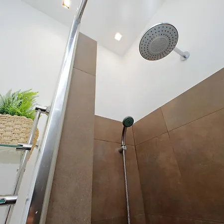 4bnb - Angelo Emo Roma